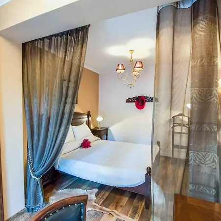 Pandora Villa