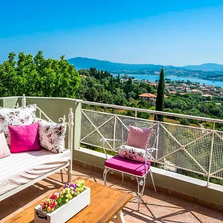 Pandora Villa *